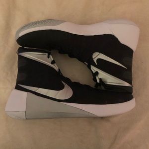 2015 Men hyperdunks. Brand new no box